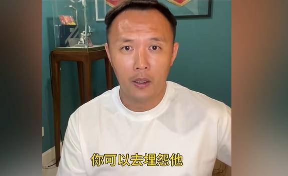 CBA联赛指定用球足球：CBA与足球行业的合作探索